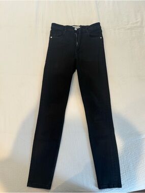 Zara Women’s Black Skinny Jeans - High-Rise Slim Fit